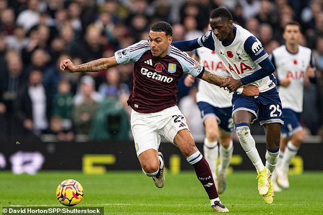 邮报：热刺加入摩根-罗杰斯争夺战；马竞或考虑大马丁